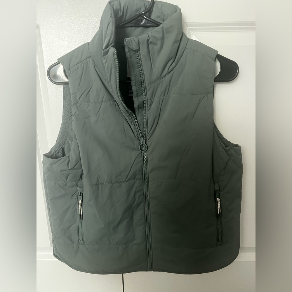 Vuori women’s vest